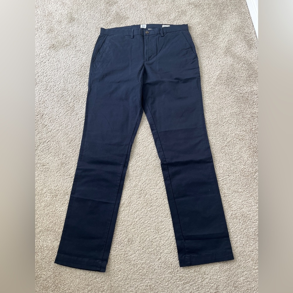 GAP Men’s Chinos | 33x32 | Slim Fit |